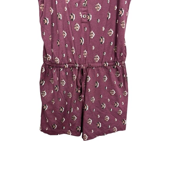 Aero Seriously Soft Jr. Womens Sz S Burgundy Floral Print Spaghetti Strap Romper - Picture 6 of 10